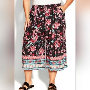Wide Leg Capri Pants